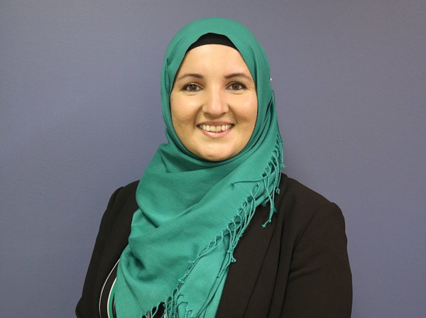 Digital Equity Gap In Refugee Community Makes Recovering From Pandemic Challenging
